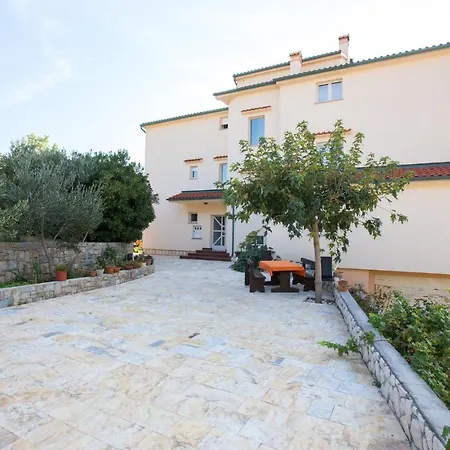 Gorgeous In Barbat With House Sea View Apartment
